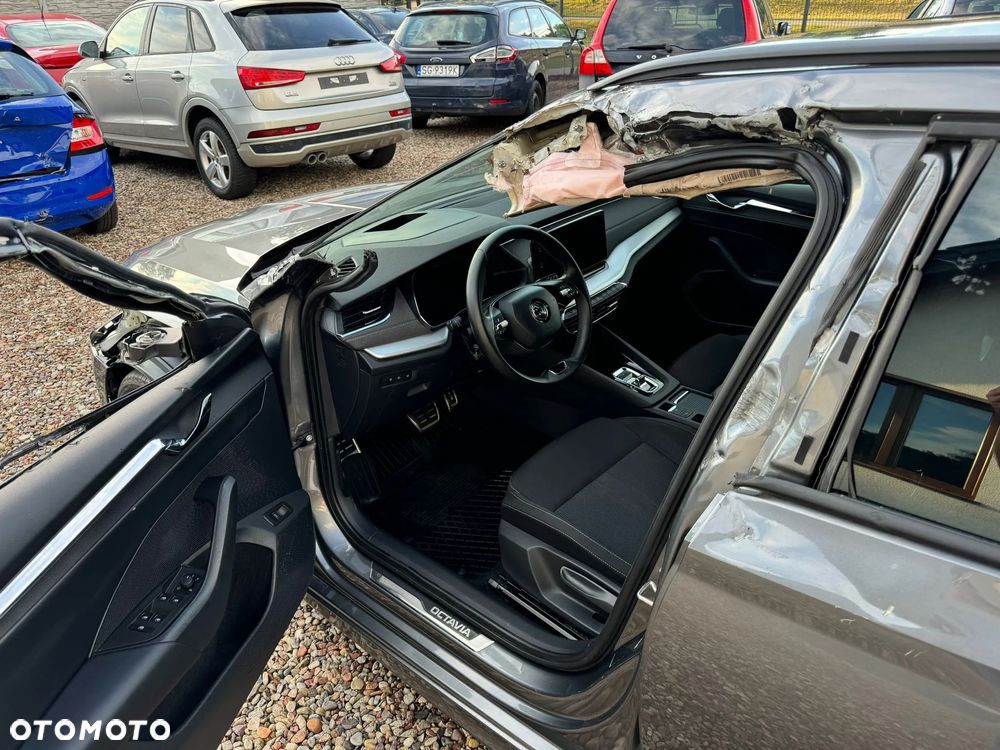 Skoda Octavia 2.0 TDI Ambition DSG - 30