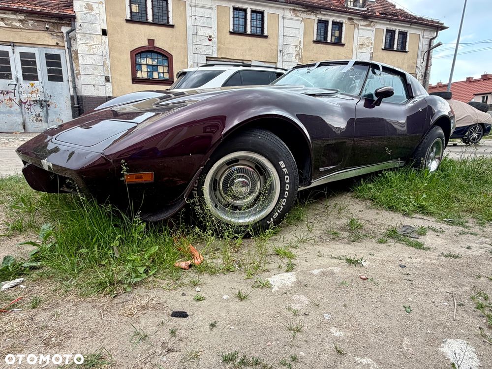 Chevrolet Corvette - 20
