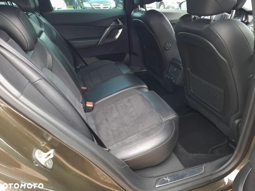 Citroën DS5 HDi 165 SoChic - 22