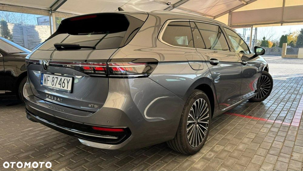 Volkswagen Passat - 30