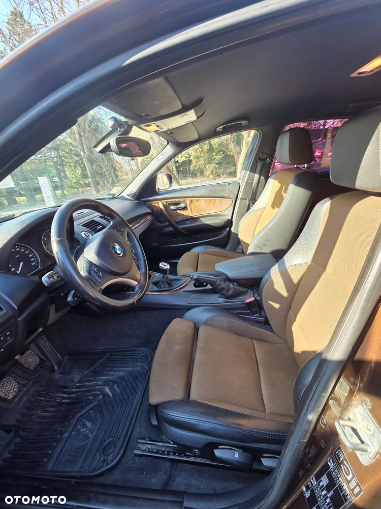 BMW Seria 1 118d DPF Edition Sport - 15