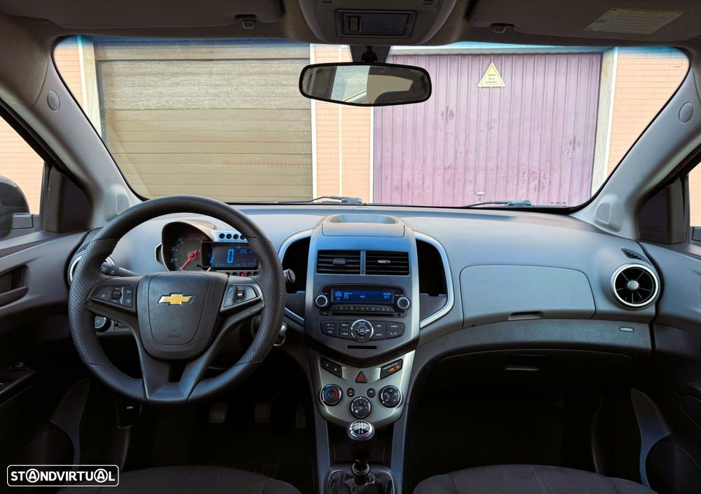 Chevrolet Aveo 1.3 VCDi LTZ - 16
