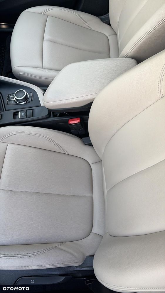BMW X1 sDrive18d Advantage - 18