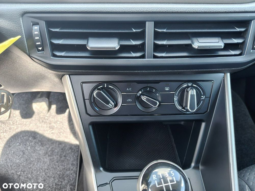 Volkswagen Polo 1.6 TDI SCR Trendline - 10