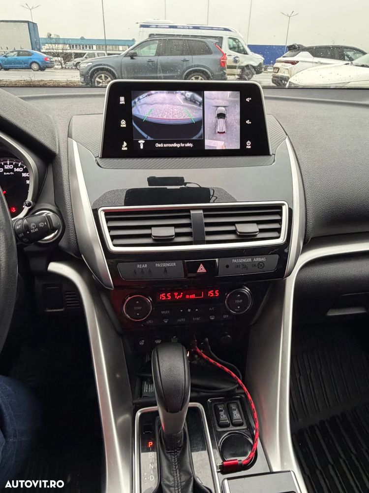 Mitsubishi Eclipse-Cross 1.5-litre 16-valve DOHC MIVEC Intense Aut. - 9