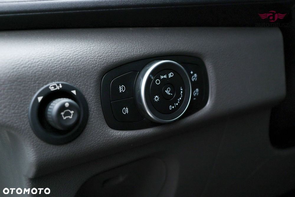 Ford Transit - 30