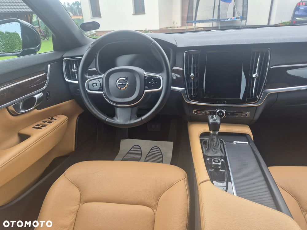 Volvo V90 - 13