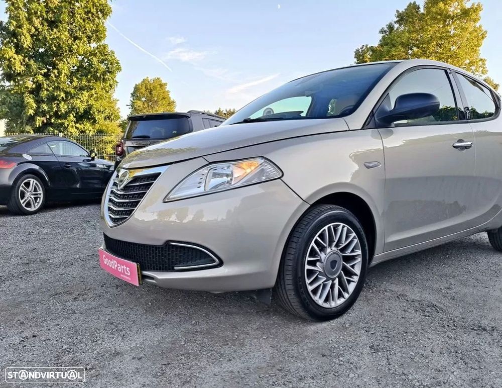 Lancia Ypsilon 1.2 S&S Fashion - 12