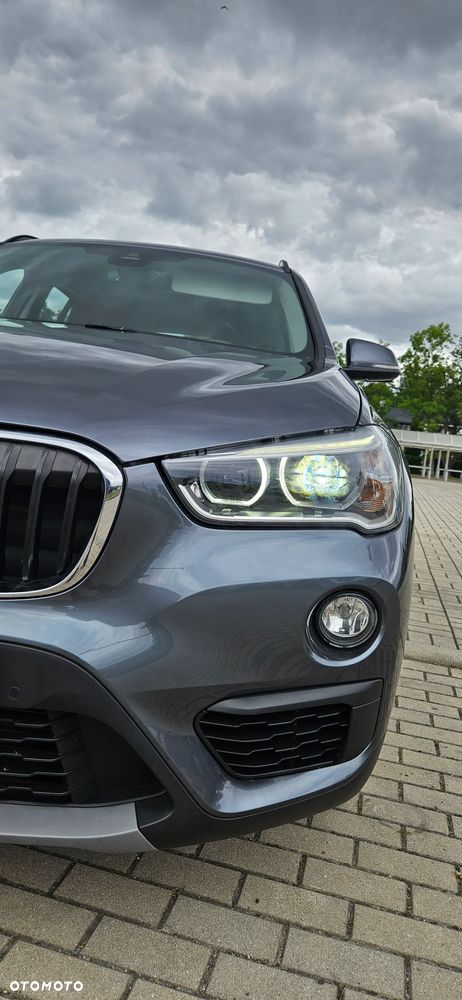BMW X1 sDrive18d xLine - 22