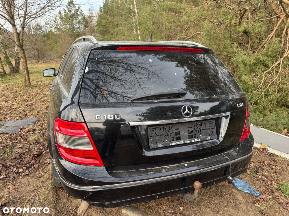 Mercedes-Benz Klasa C 200 (BlueEFFICIENCY) 7G-TRONIC Avantgarde - 9