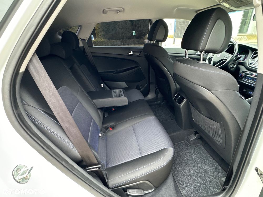 Hyundai Tucson 1.6 Turbo 4WD Premium - 27