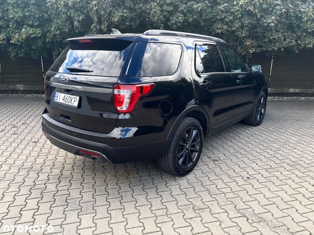 Ford Explorer - 20