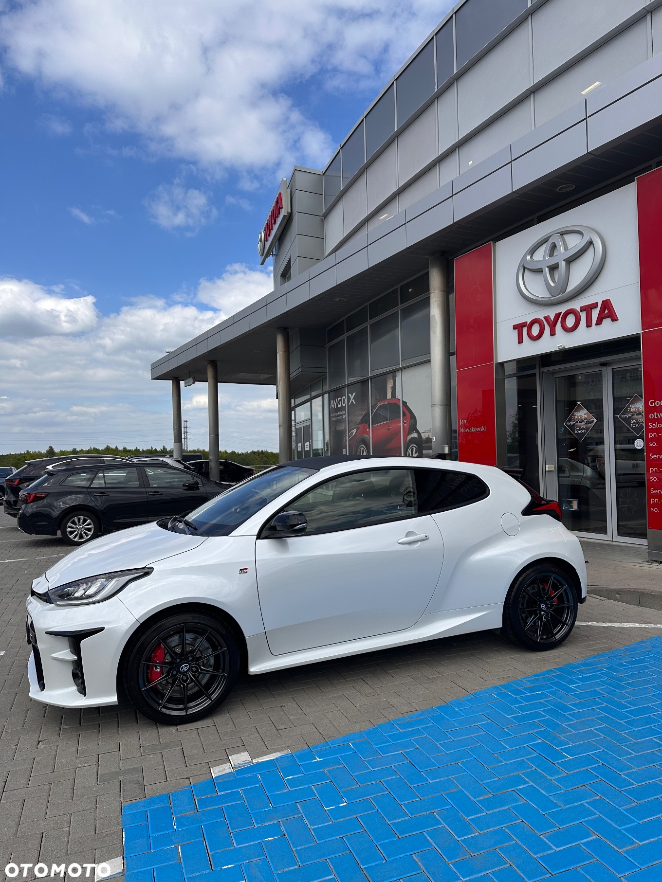 Toyota Yaris GR 1.6 Dynamic - 2
