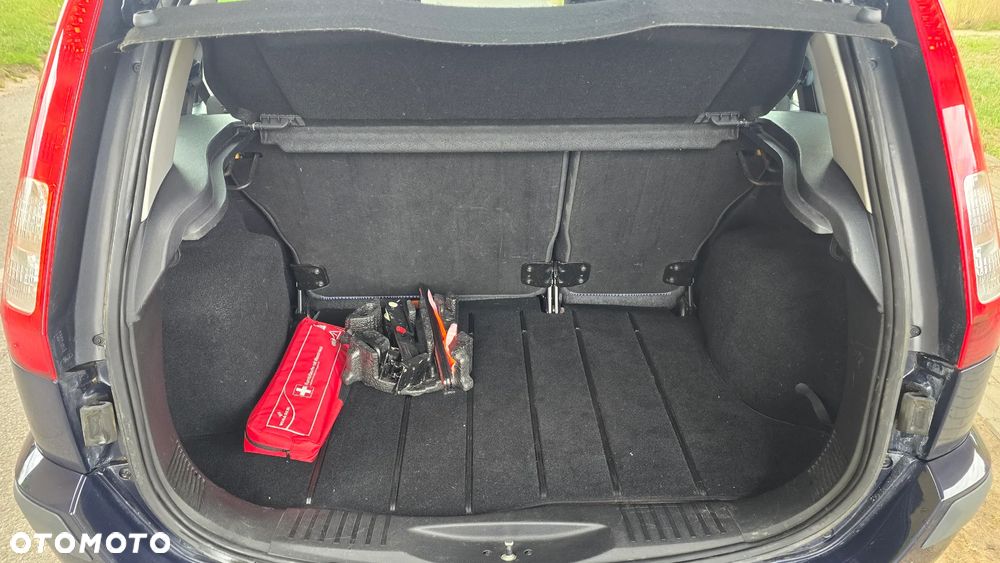 Ford Fusion 1.25 Black Magic - 11