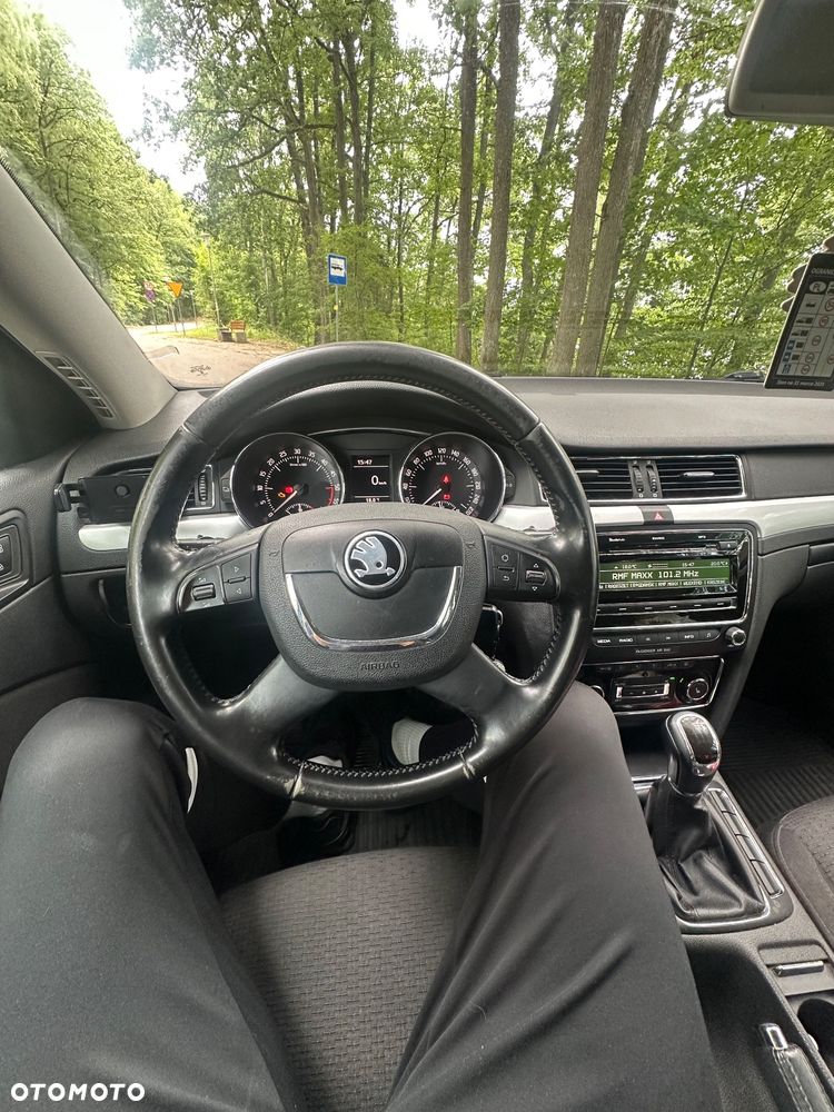 Skoda Superb 2.0 TDI 4x4 Comfort - 9