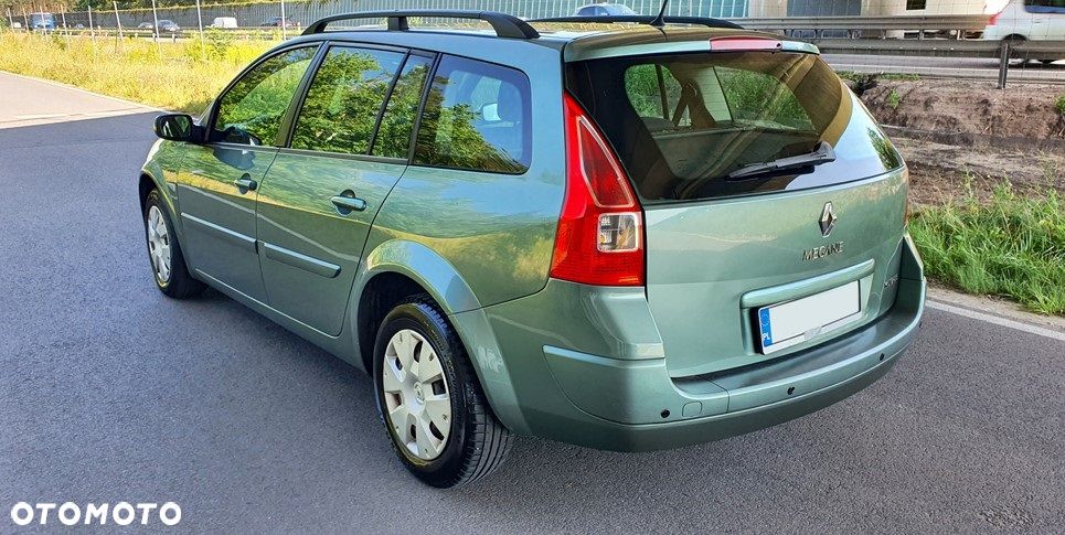 Renault Megane 1.9 dCi Dynamique Euro5 - 7
