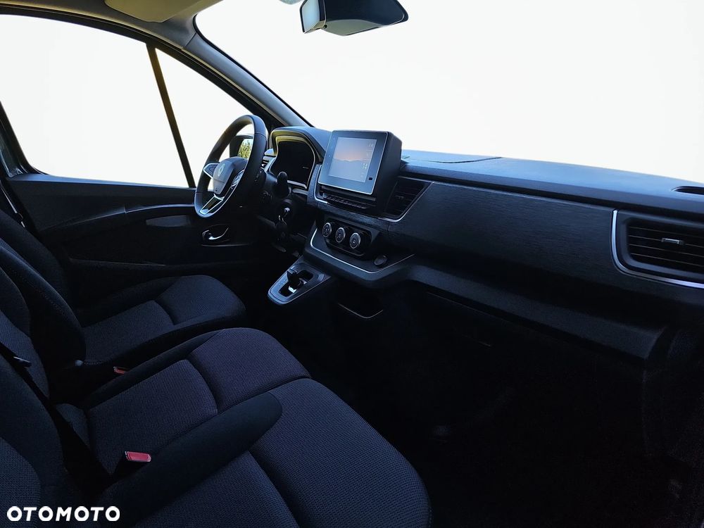 Renault Trafic 2.0 dCi EDC - 6