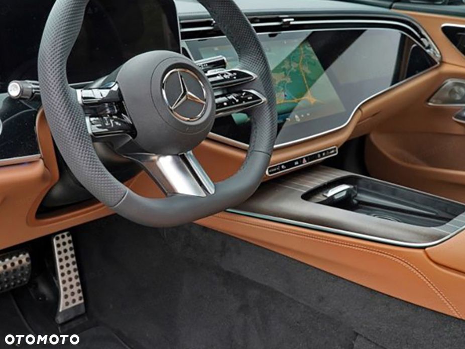 Mercedes-Benz Klasa E 220 d mHEV 4-Matic AMG 9G-Tronic - 12