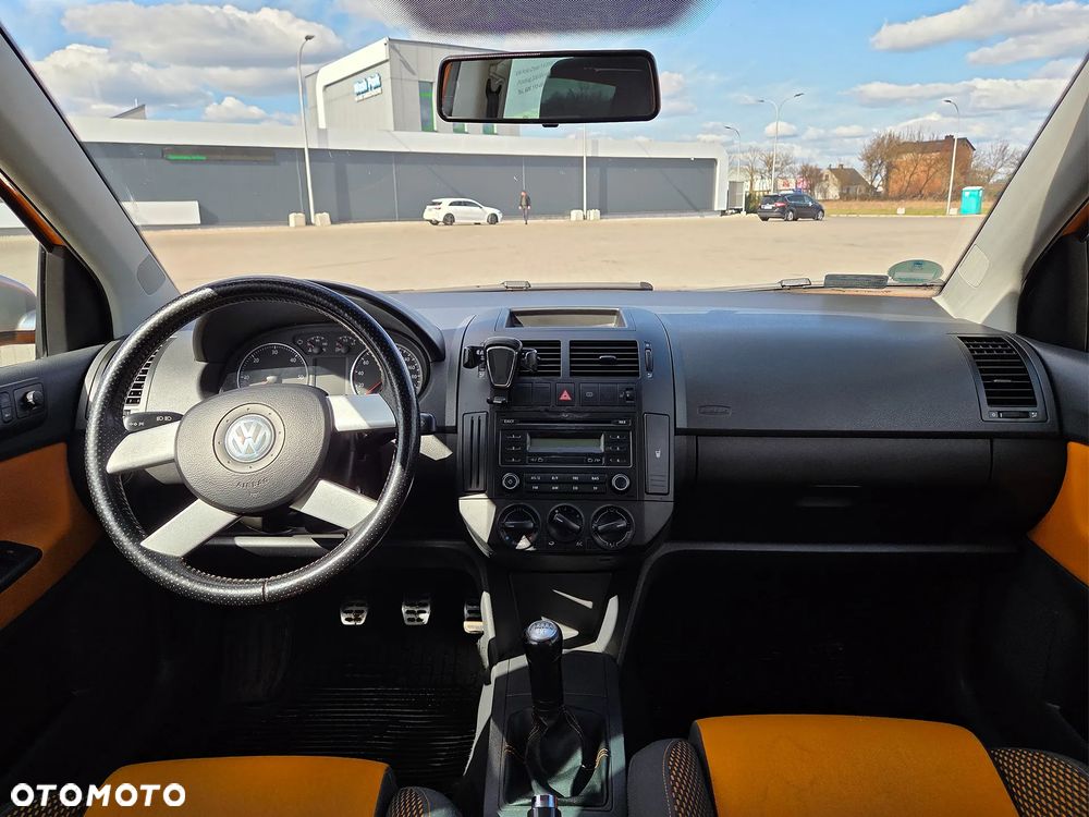 Volkswagen Polo Cross - 18