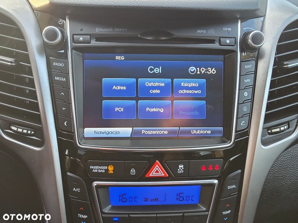 Hyundai i30 blue 1.6 GDI YES Gold - 33