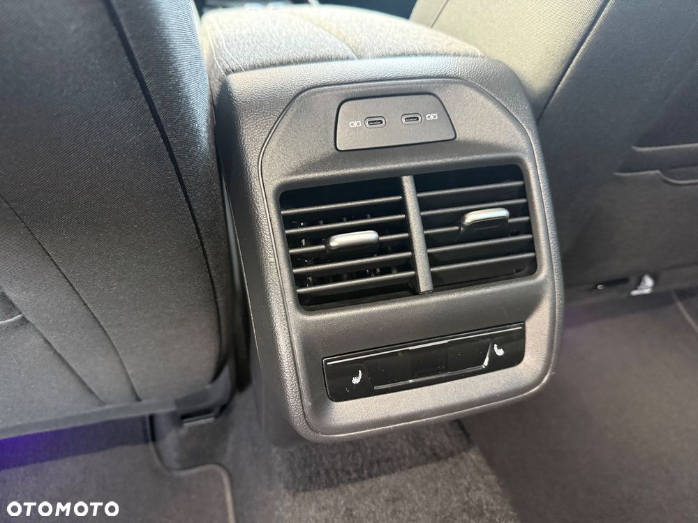 Skoda Superb 2.0 TDI SCR 4x4 Selection DSG - 16