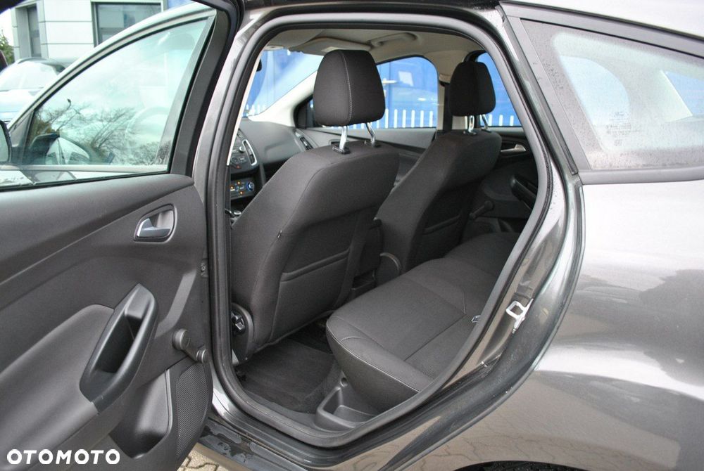 Ford Focus - 11
