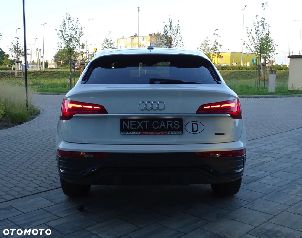 Audi Q5 Sportback - 9