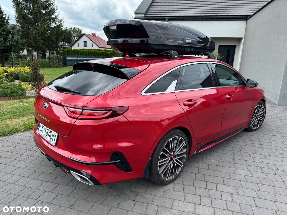Kia ProCeed 1.6 T-GDI GT DCT - 3