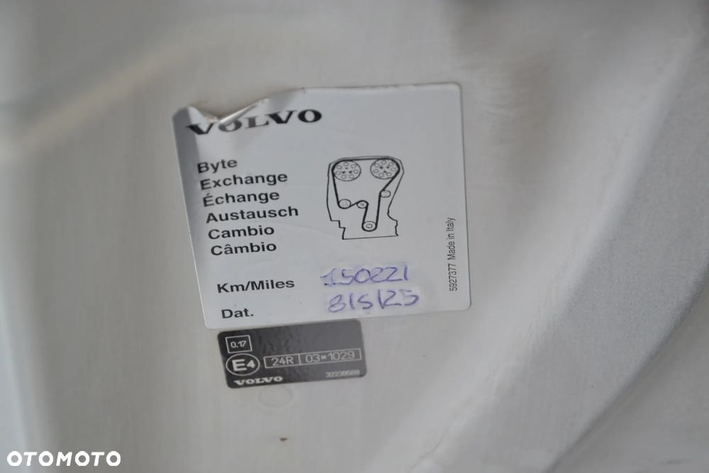 Volvo XC 40 D3 AWD R-Design - 40