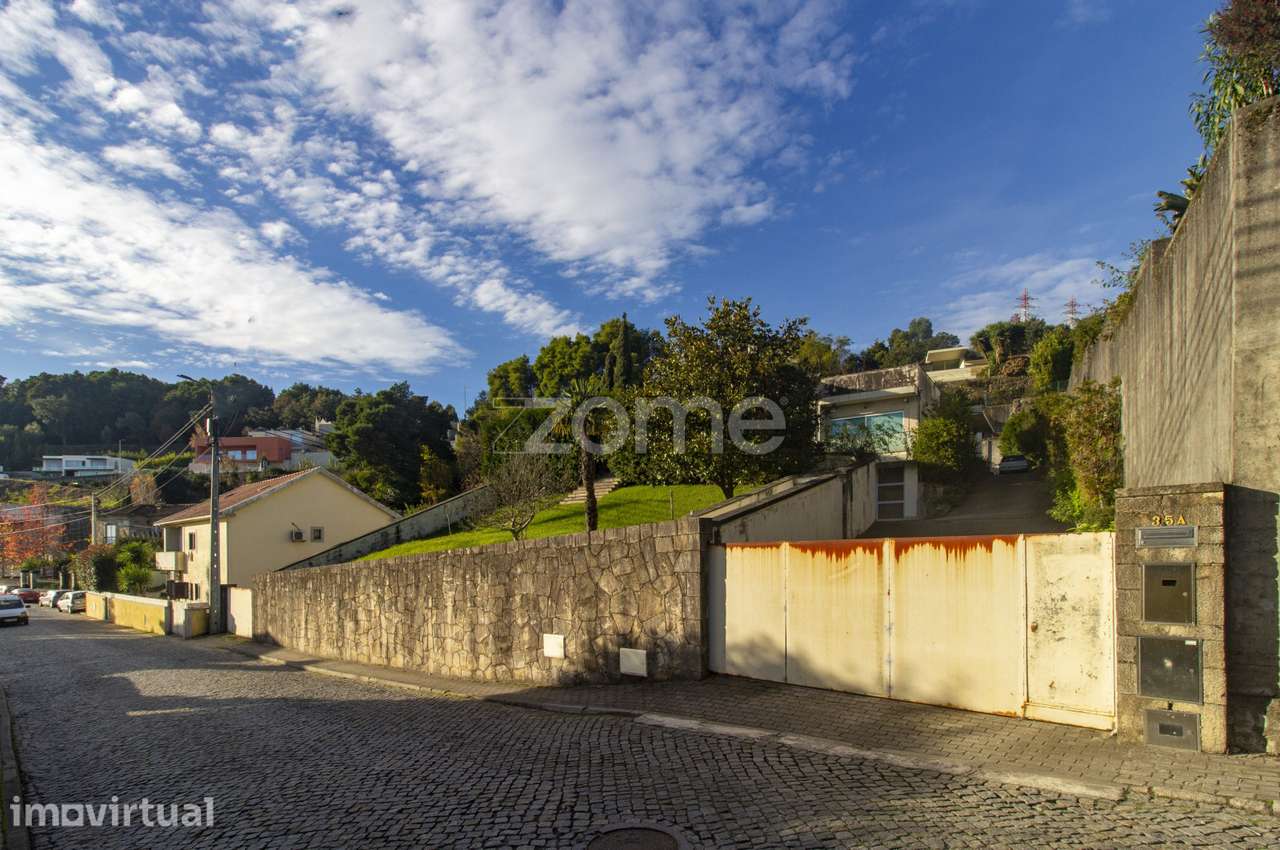 Moradia T3+ escritório e piscina em S. Vitor/ Braga - Grande imagem: 2/59