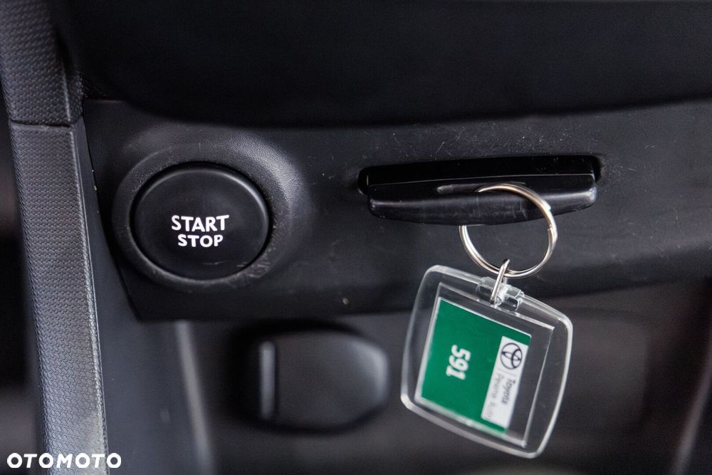 Renault Clio 1.2 16V Life EU6 - 29