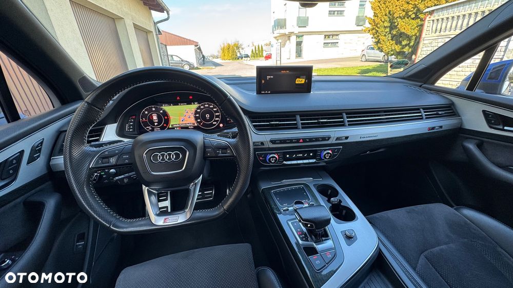 Audi Q7 - 25