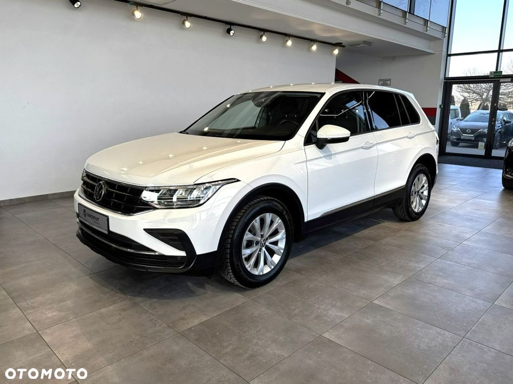 Volkswagen Tiguan - 5