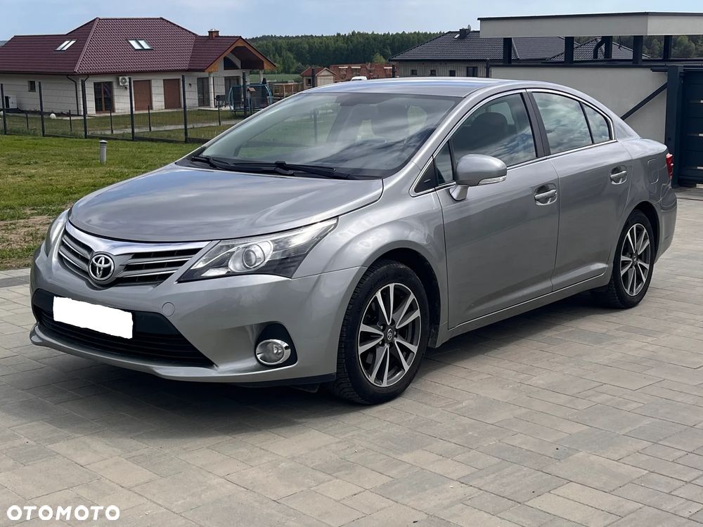 Toyota Avensis 1.6 Premium