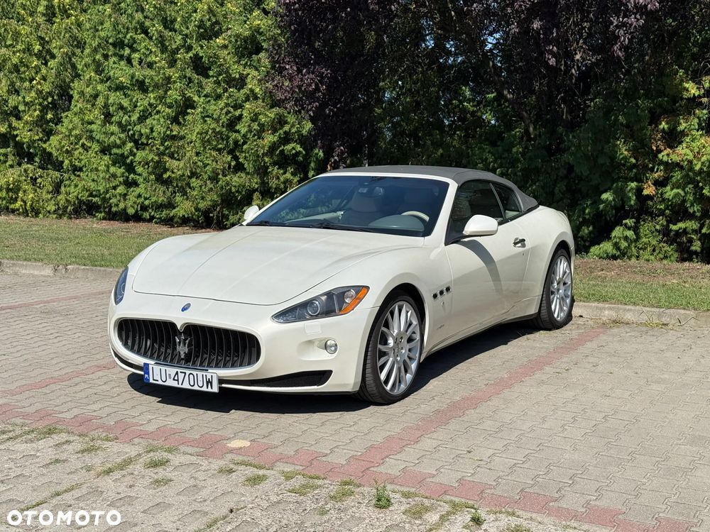 Maserati GranCabrio - 21