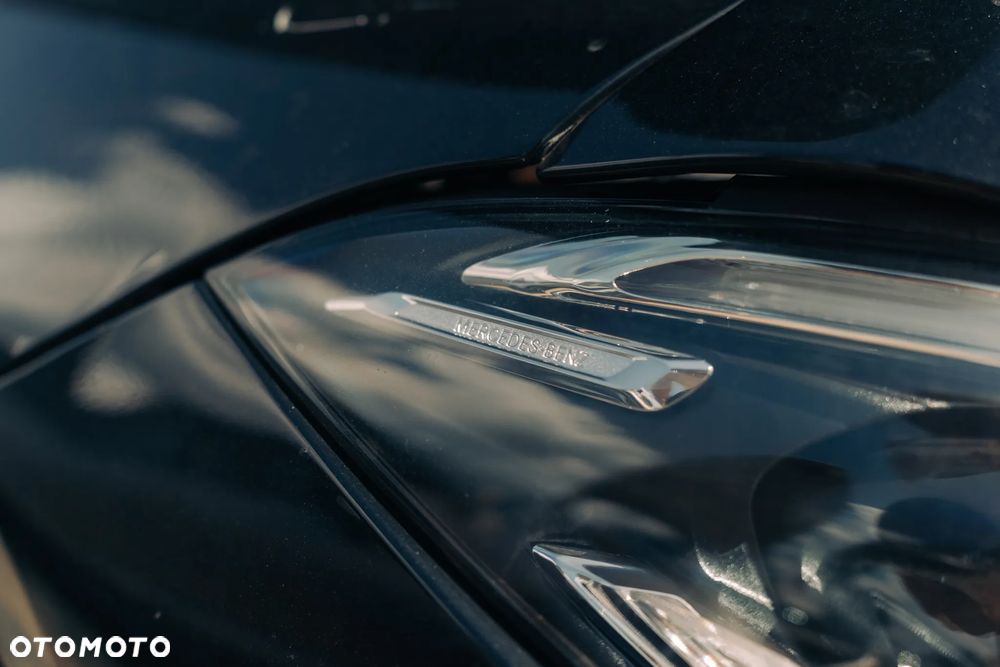Mercedes-Benz CLA 250 e 8G-DCT Special Edition - 8