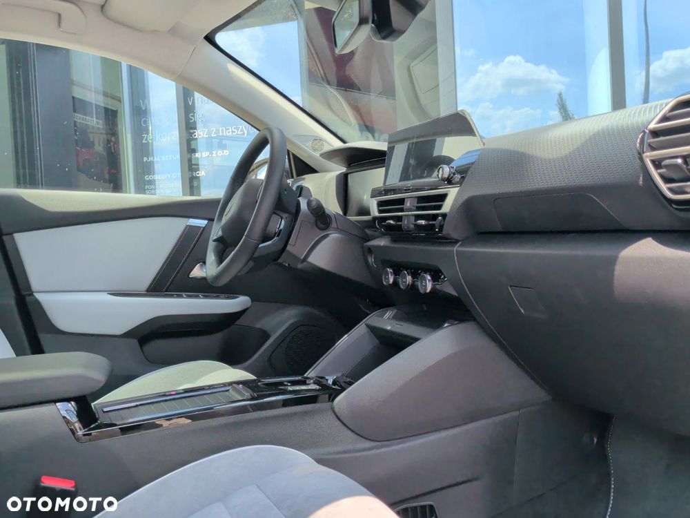 Citroën C4X 1.2 mHEV Max eDCT6 - 17