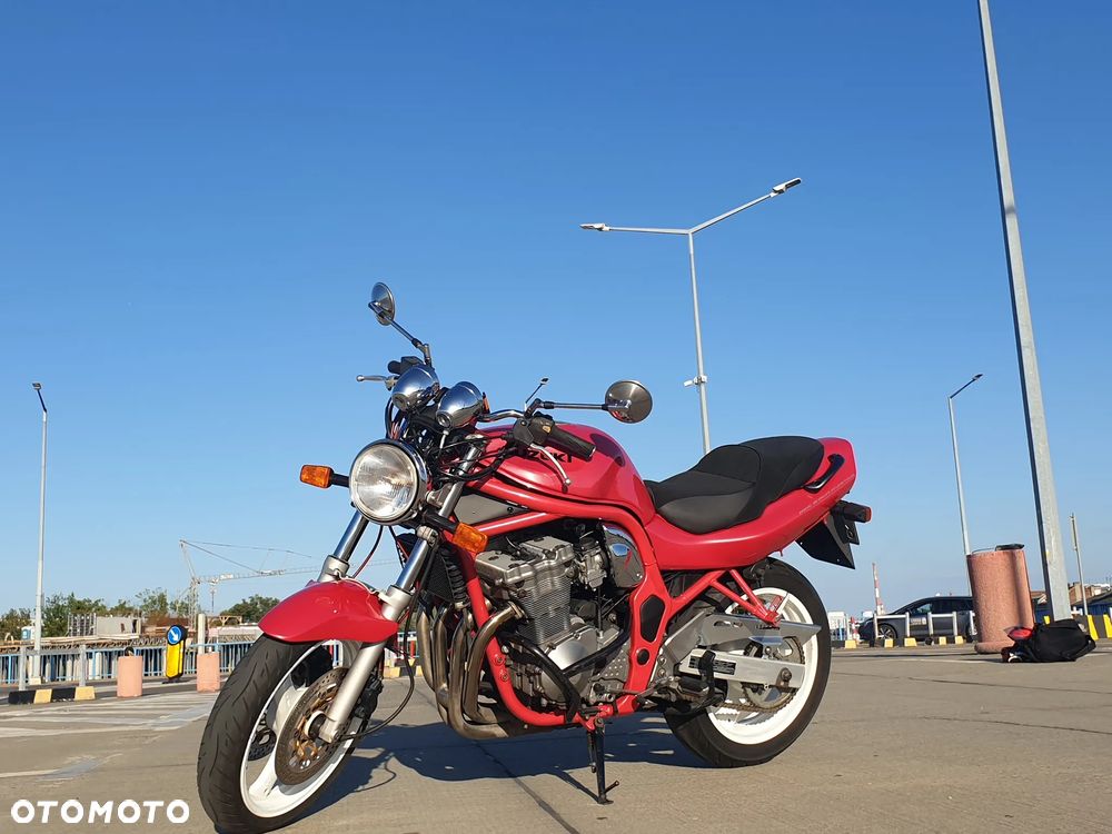 Suzuki Bandit - 1
