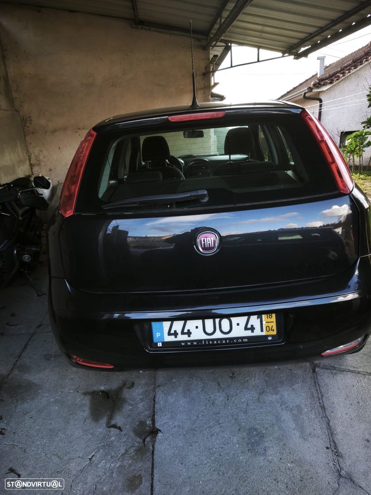 Fiat Punto 1.2 Lounge S&S - 11