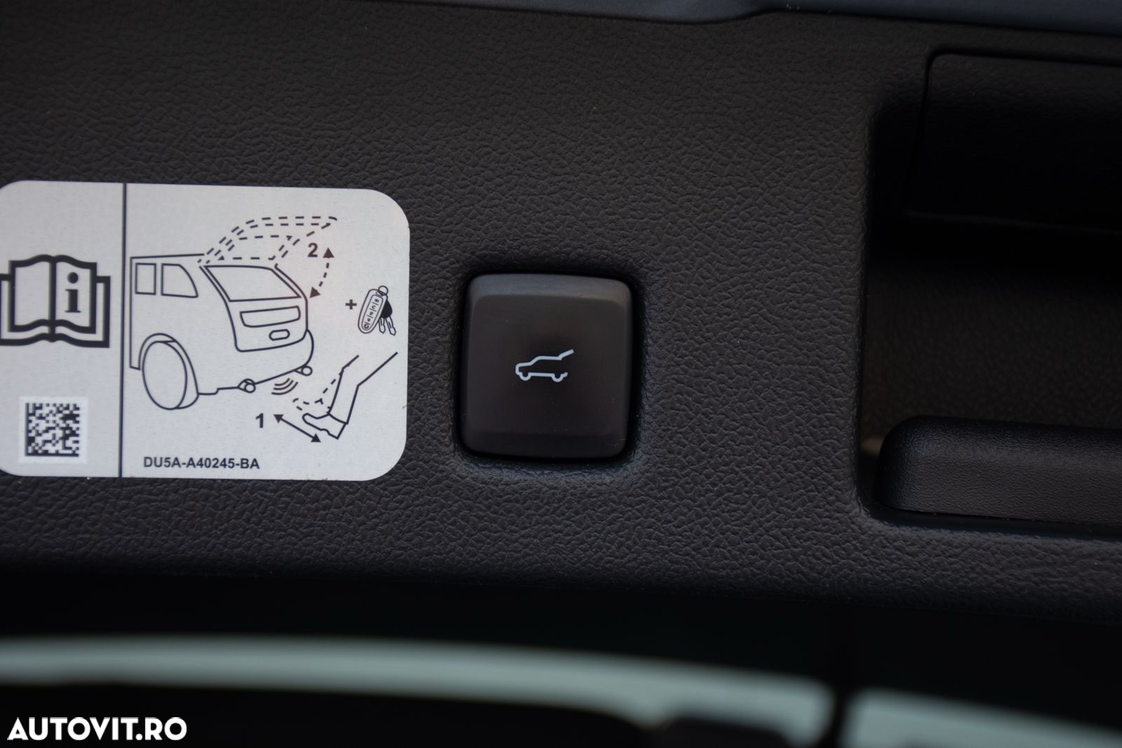 Ford Kuga - 26