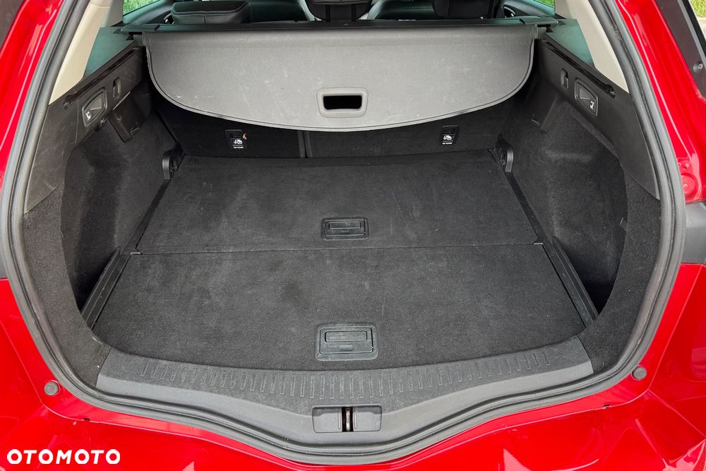 Renault Megane 1.3 TCe FAP Techno EDC - 35