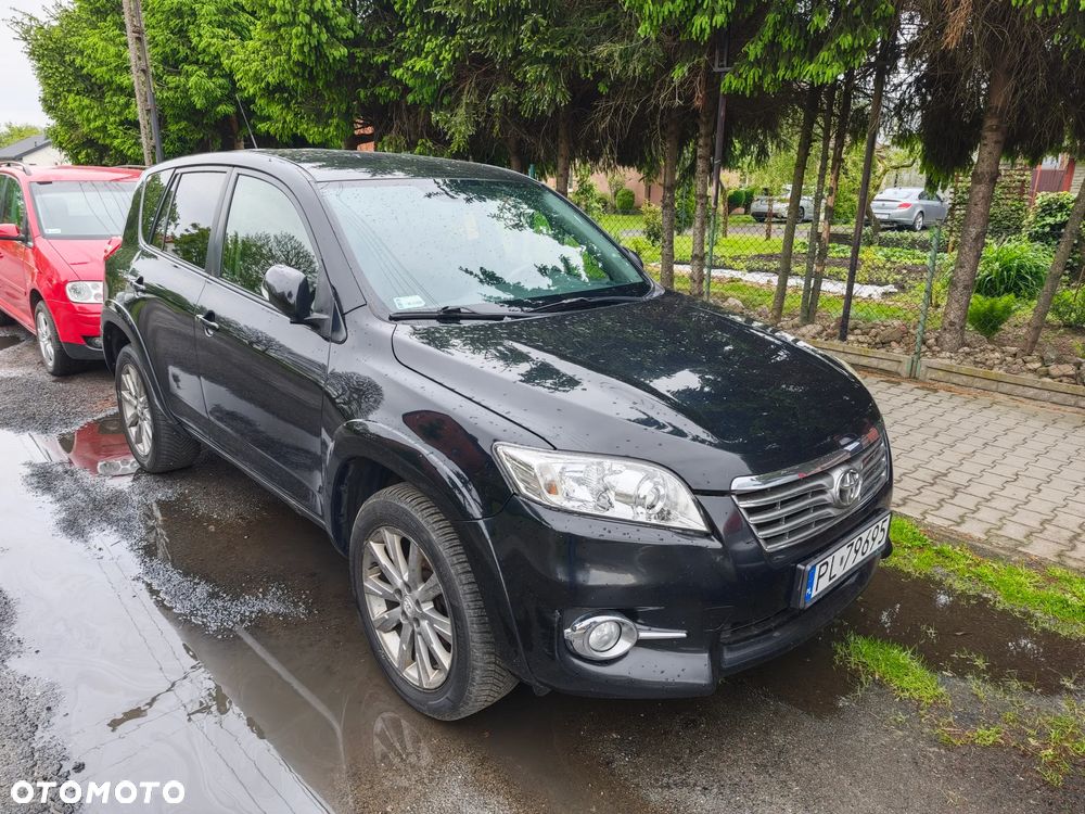 Toyota RAV4 - 4