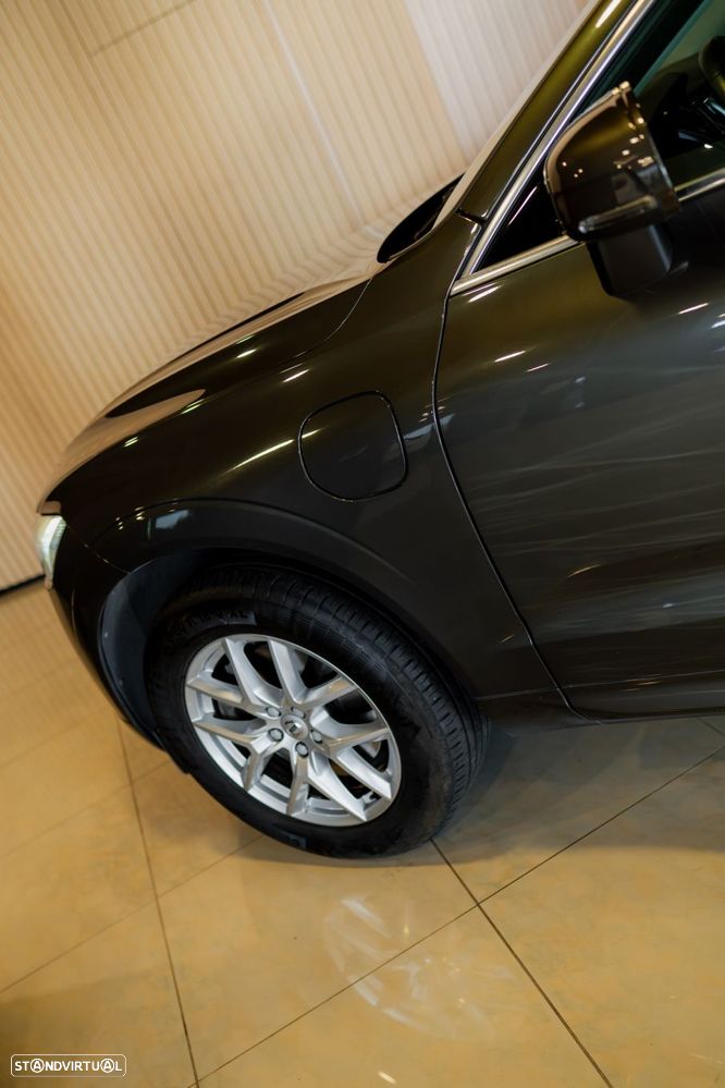 Volvo XC 60 2.0 T8 PHEV Momentum AWD - 17