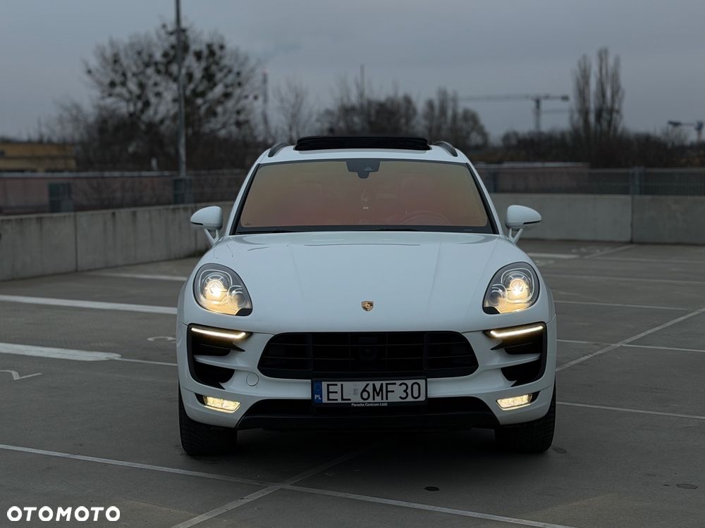 Porsche Macan - 27