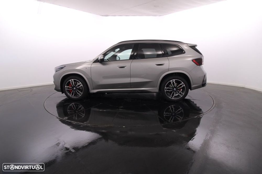 BMW X1 sDrive18d Pack Desportivo M Pro - 3