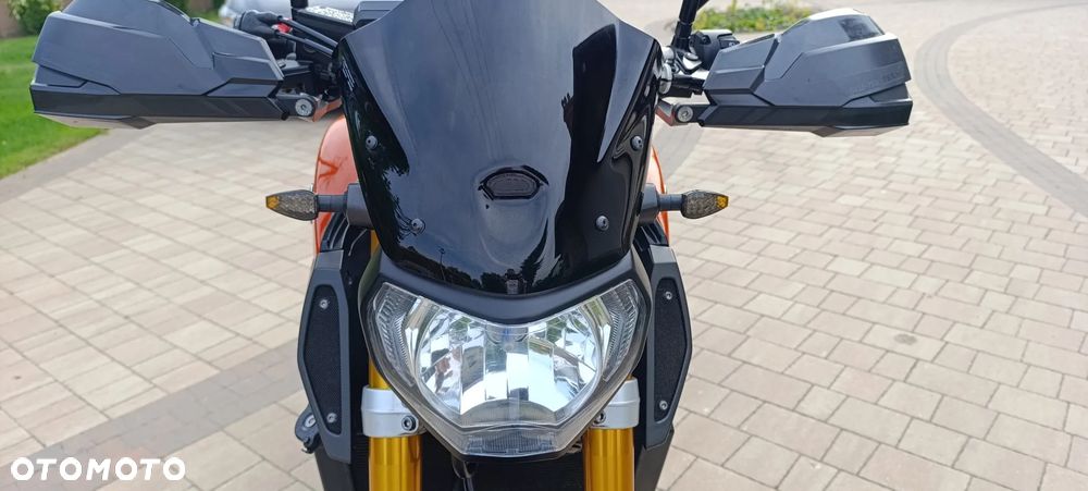 Yamaha MT - 16