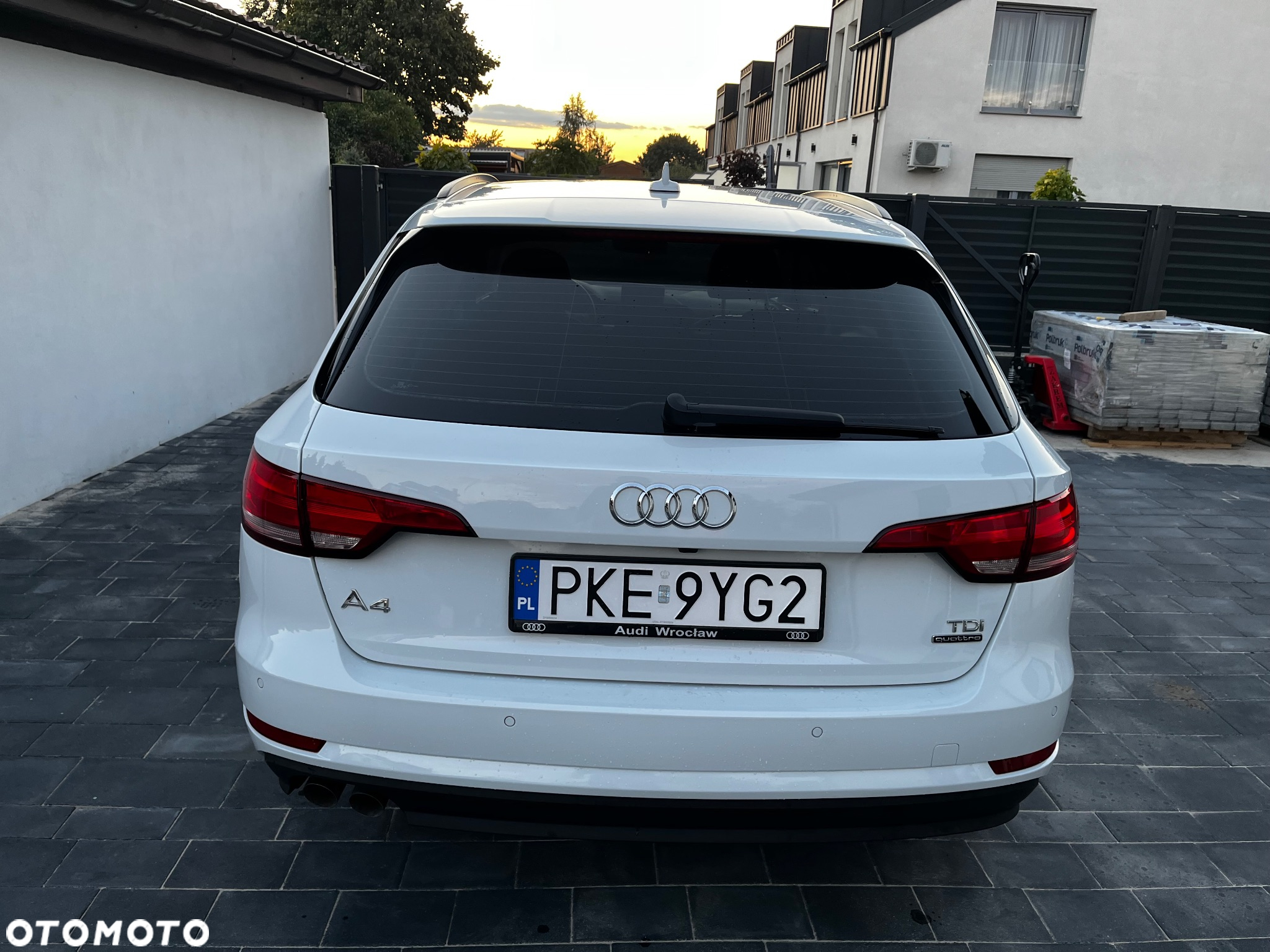 Audi A4 Avant 2.0 TDI Quattro S tronic - 15
