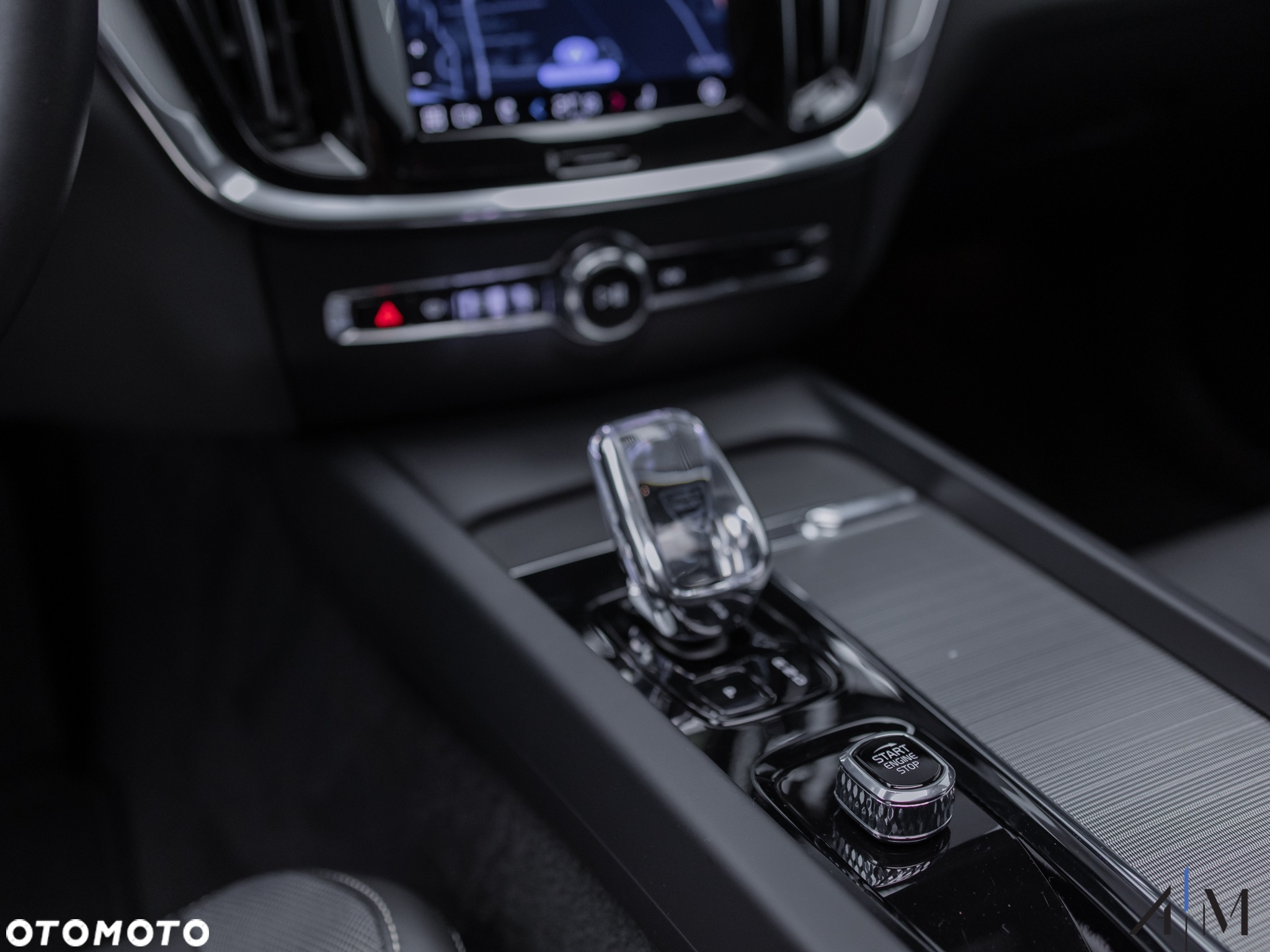Volvo S60 B5 B AWD Ultimate Dark - 21