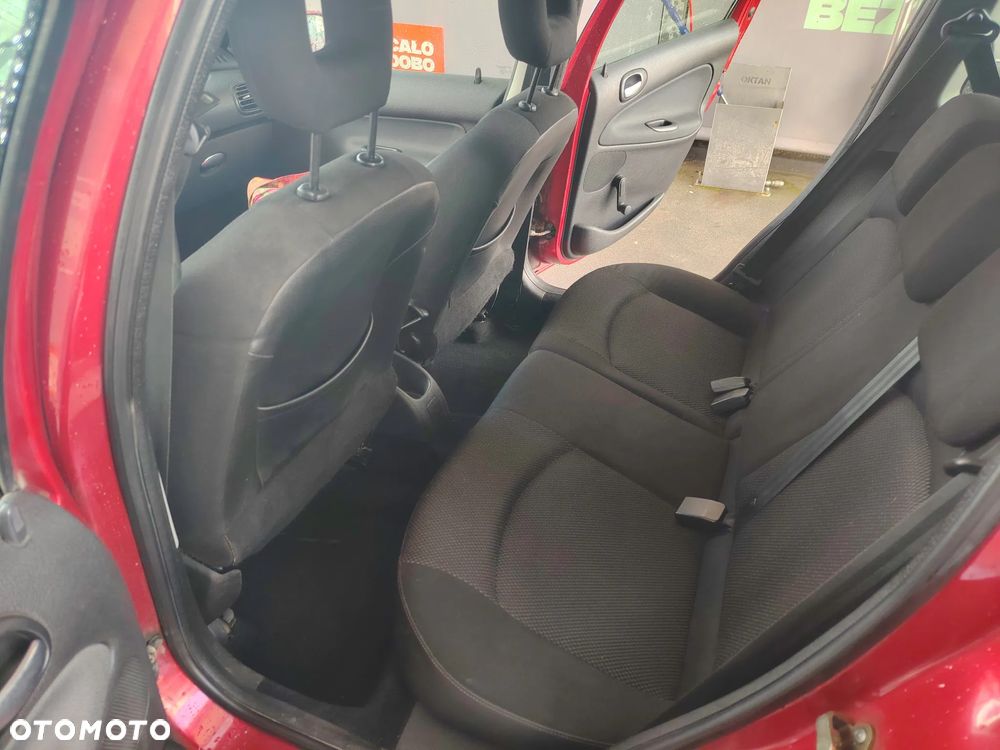 Peugeot 206 - 14