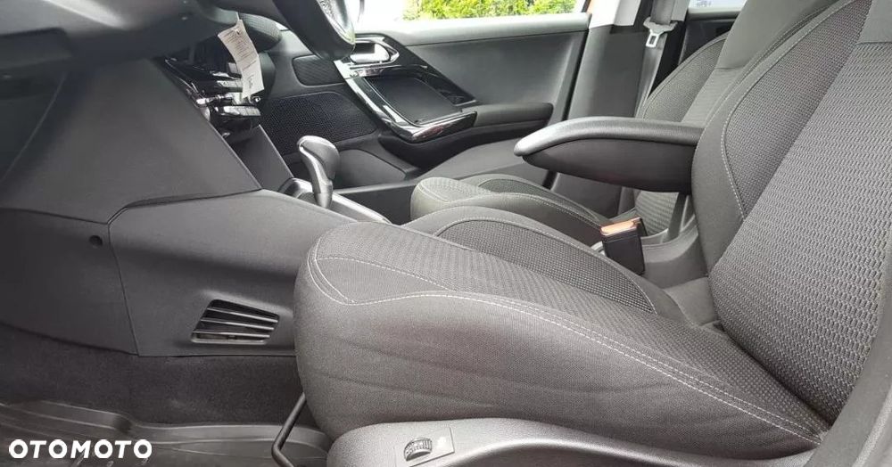Peugeot 208 1.2 PureTech Allure S&S EAT6 - 13